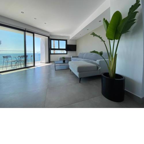 Sea La Vie #2 - Luxury Seaview apartment