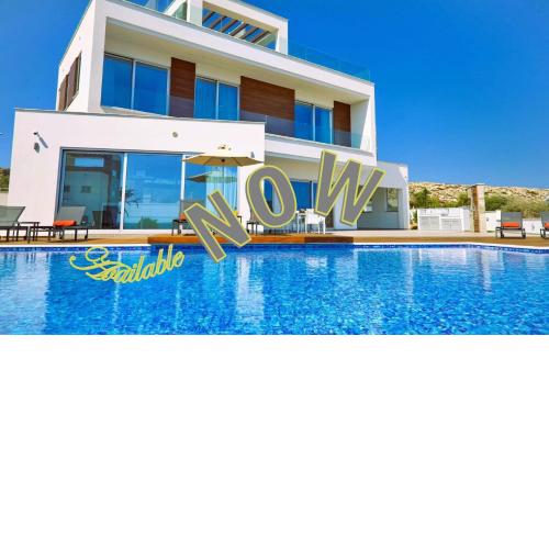 Sea Pearl Luxury Beachfront Villas