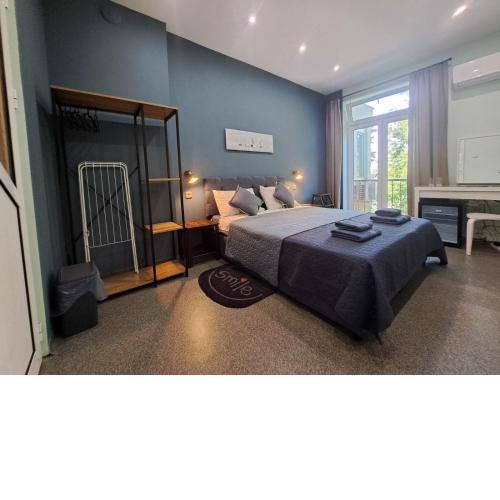Sea Vibes 1 bedroom apartment - Free Public Parking, WiFi, Cable & Smart TV, 0,9 km to beach