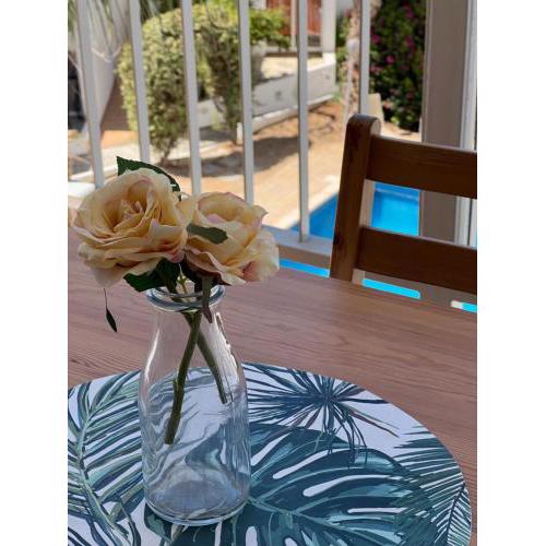 Sea view 1bed apartment with pool in Peyia B15