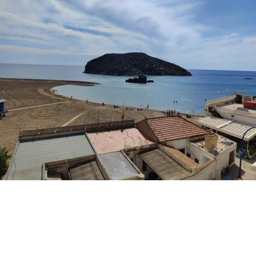 Sea view 3-bedroom flat in Puerto de Mazarron