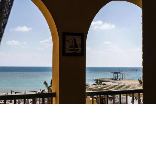 Sea view 3 Br Duplex 203 New Marina By BFG