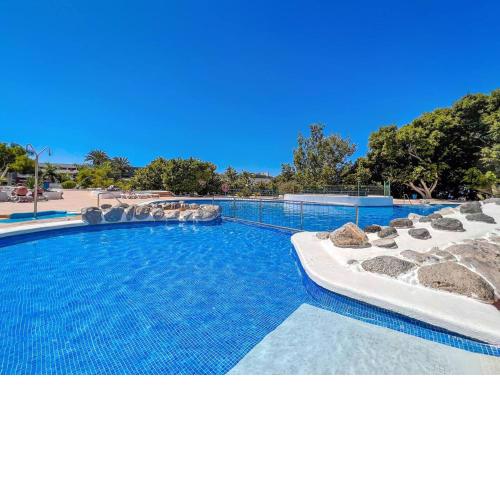 Sea view apartment beachfront