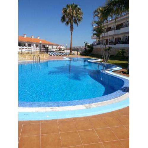 Sea View Apartment Bouganvillas with terrace and pool
