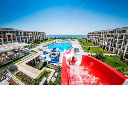 SEA VIEW Apartment on the Sunny Beach