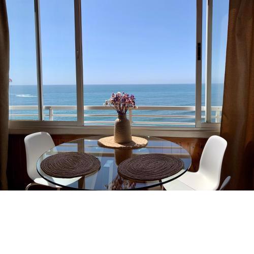 Sea view apartment