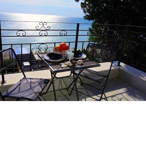 Sea View Apartment