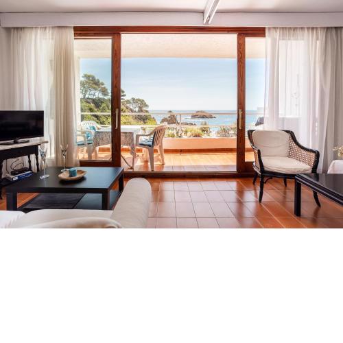Sea view Balcony apartment
