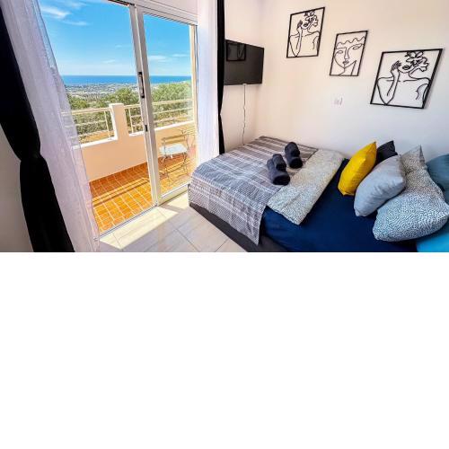 Sea View Studio