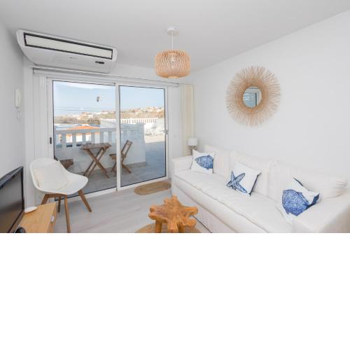 Sea Views Private Terrace 2BR House near the Beach