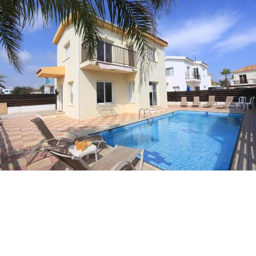 SeaBreeze Villas by TrulyCyprus