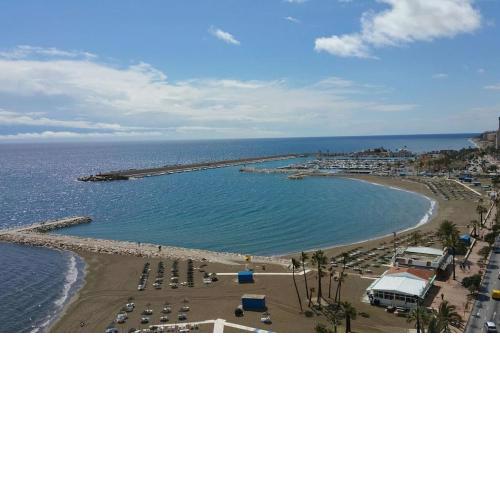 Seafront apartment with open-air heated pool