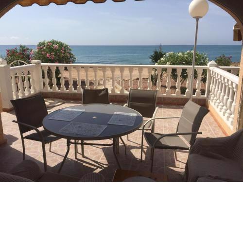 Seafront Dream Apartment
