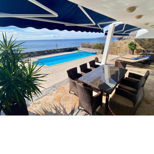 Seafront Puerto Calero Villa