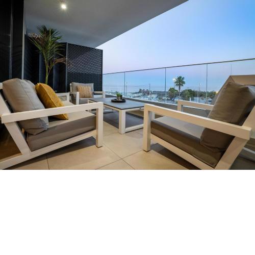Sealine luxury apartment in Torrox Costa