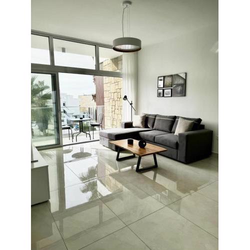 Seaside Bliss 1-Bed Apt