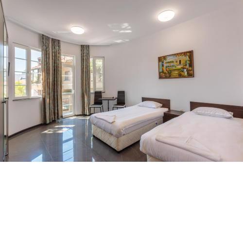 SeaSide Guest Rooms