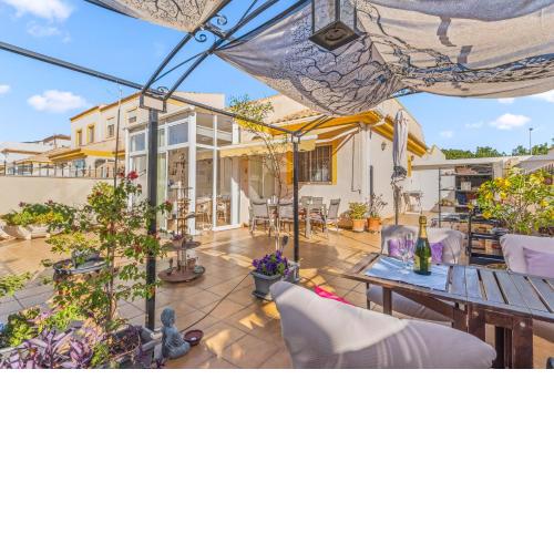 Seaside House in El Mojon