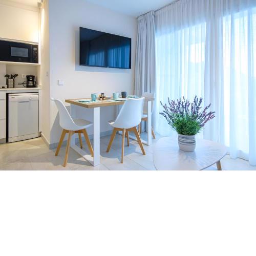 Seaview apartment 5A balcony In Canyamel Torre Doy