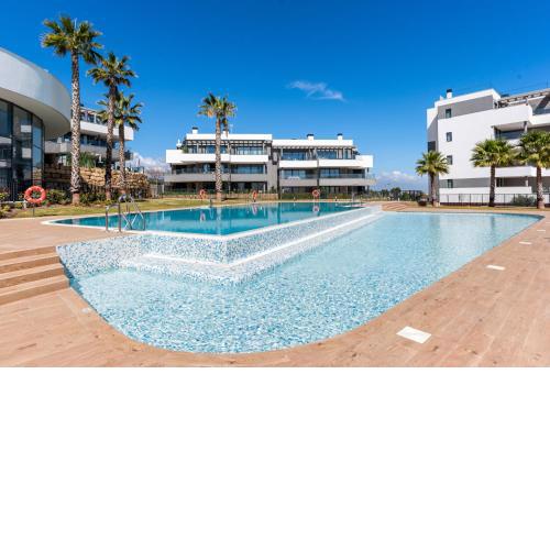 Seaview apartment with heated pool Ref M21