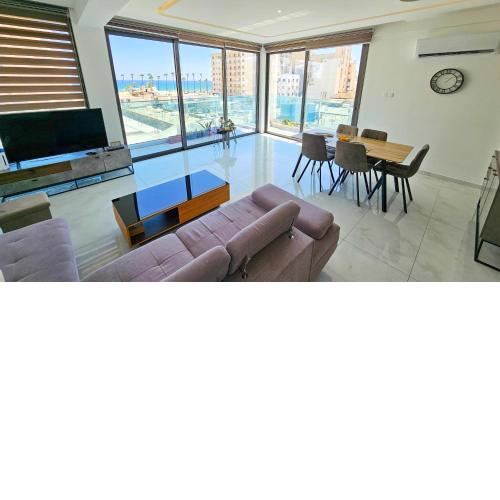 Seaview Business Hub Apartment