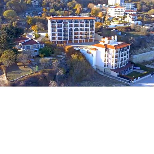 Seaview one bedroom flat