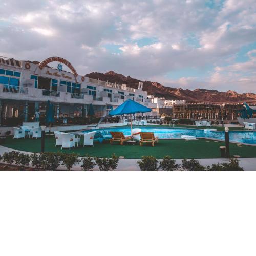 Seaview Panorama Boatel