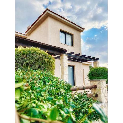Seaview Villa Mia