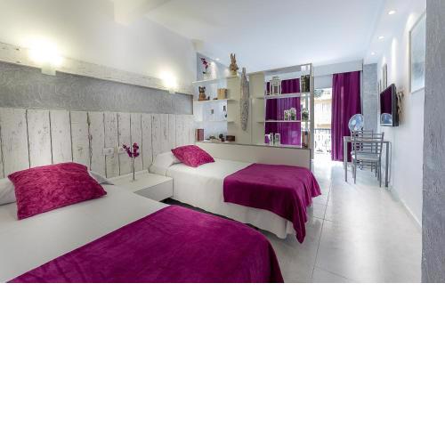 Seguro de Sol Studios