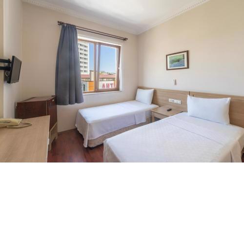 Şehir Hotel