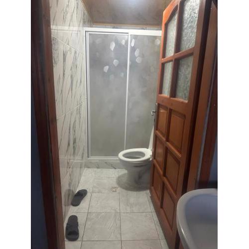Şehir ve doğa manzaralı