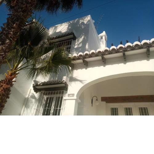 Self contained villa with shared pool in Moraira