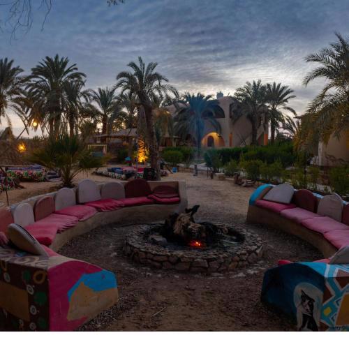 Seliyaa Siwa Inn Hotel