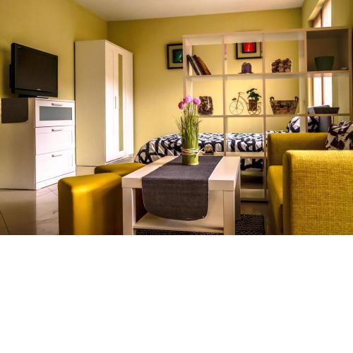 Semiramida Central Studio