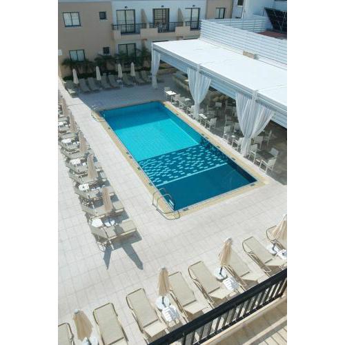 Senator Hotel Apartments - Adults Only
