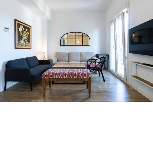 Sepúlveda, moderno apartamento by OUTIN