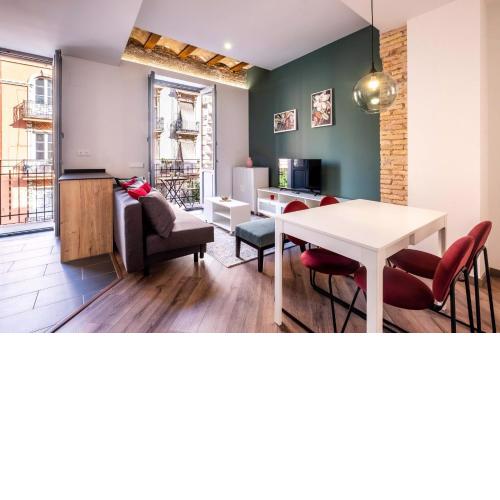 Serene Apartment with a Relaxing Atmosphere