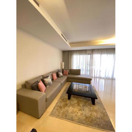 Service apartment - 2 bedroom with 3 bathrooms in CFC