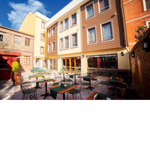 Set Özer Hotel