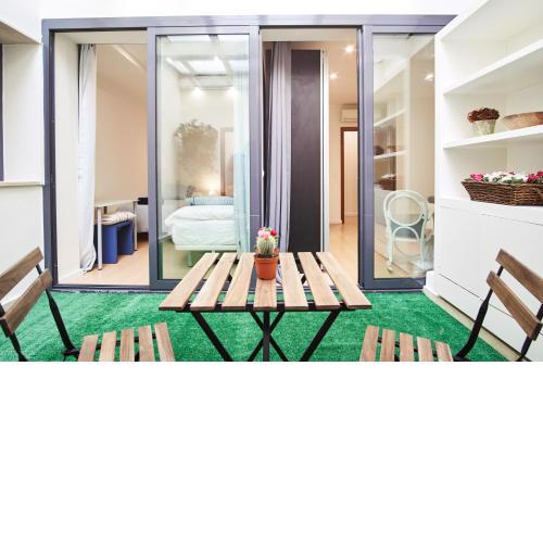 Setefilla Deluxe Suite by Valcambre