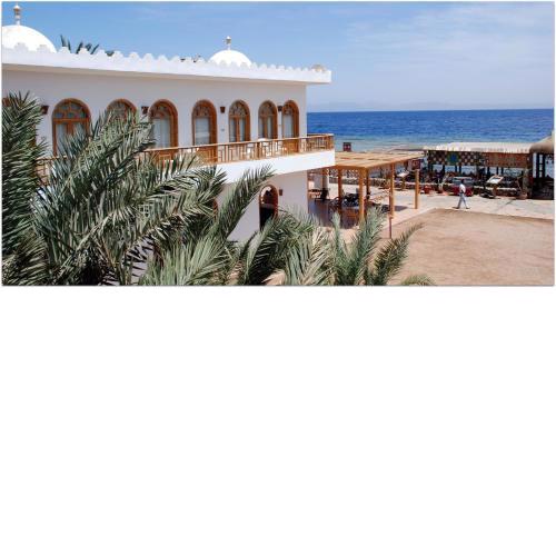 Shams Hotel & Dive Centre