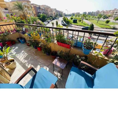 Shared Apartment close to airport garden view منزل مشترك بالقرب من المطار مطل على حديقة