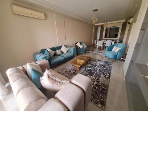 Shared City Stay at Midtown Compound next to the AUC University
