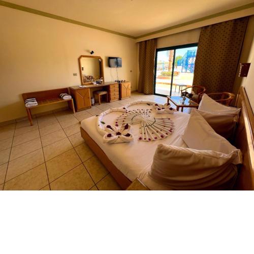 Sharm Cliff Hotel