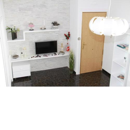 Shiny Per Family Apartment
