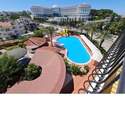 Side Palm D'or Hotel