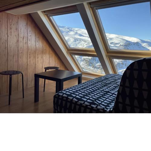 Sierra Nevada, Apartamento abuhardillado parking y wifi