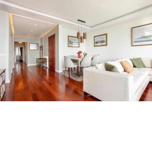 Signature Luxury Apartment at Galataport / Emre 09