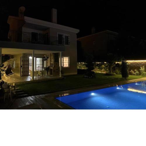 Şile Kumbaba'da Özel Havuz Tamamen müstakil Villa