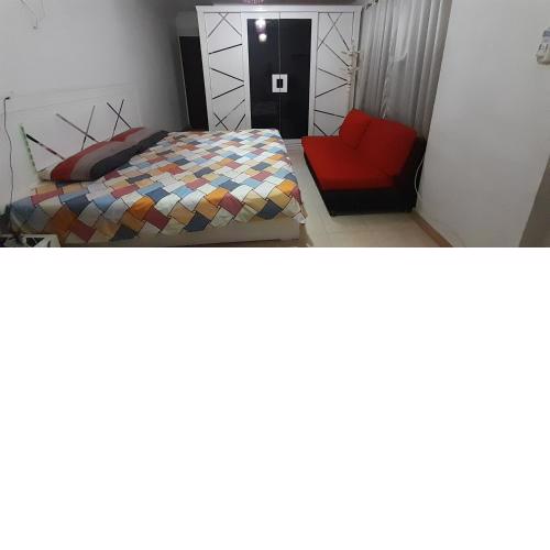 غرفة سنجل بحمام خاص لمزيد من الخصوصية Single Room with private bathroom for more privacy Номер с отдельной ванной комнатой для большей конфиденциальности Chambre avec salle de bain privée pour plus d'intimité